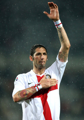 意甲-洛卡特利破门肖穆罗多夫扳平 尤文1-1客平罗马