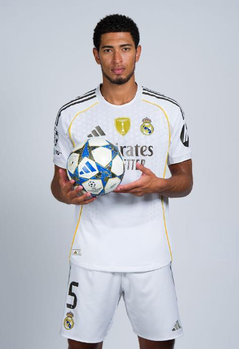 [NBA]杨瀚森替补出场 开拓者客场胜马刺