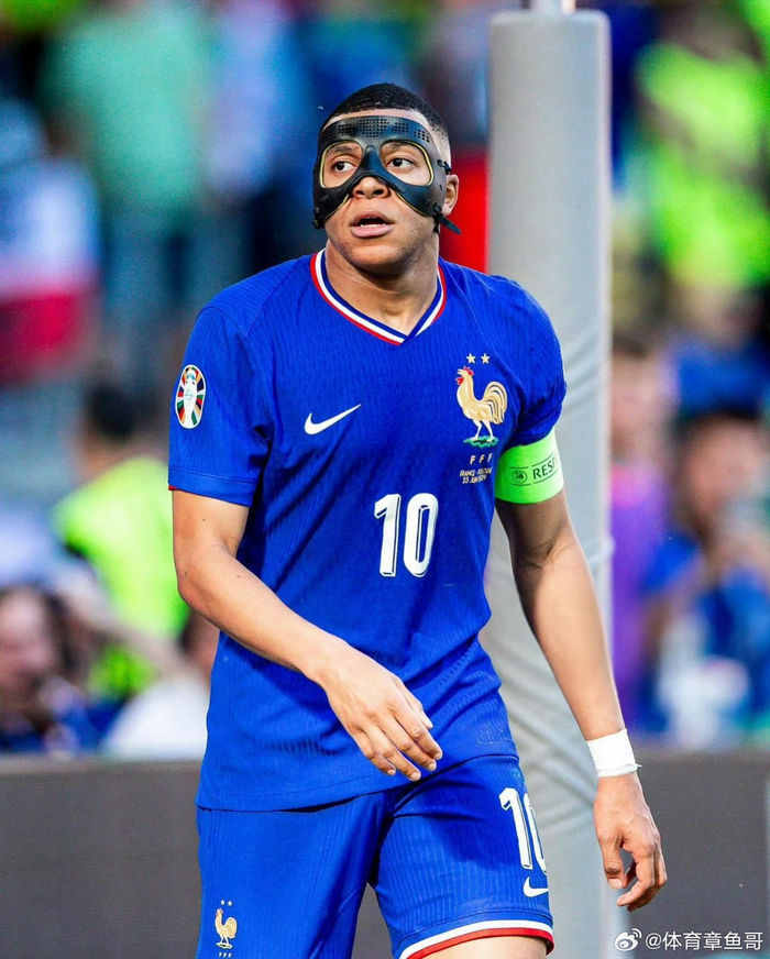 勇士132-125击败黄蜂 球员评价：4人满分，5人及格，4人低迷