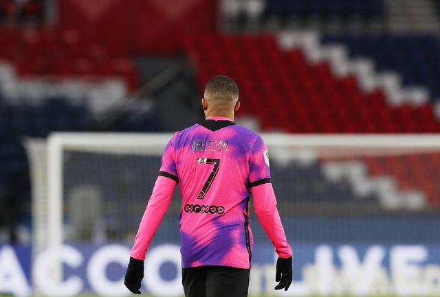 官宣回归！河村勇辉正式签约芝加哥公牛，重返NBA赛场