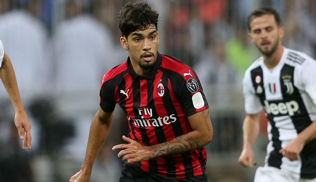 琼斯12投砍34分难阻失利！只因火箭三核均砍20+，小贾关键5分救赎