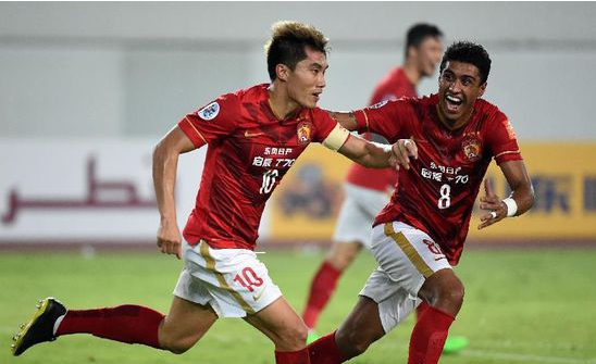 杀死比赛！库里轰31+7+7打败雄鹿！欺负追梦，字母哥空砍34+10+5